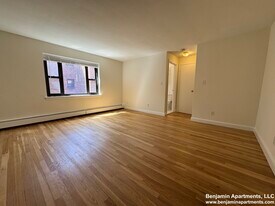 44 Harvard Ave, Unit 4 in Boston, MA - Building Photo