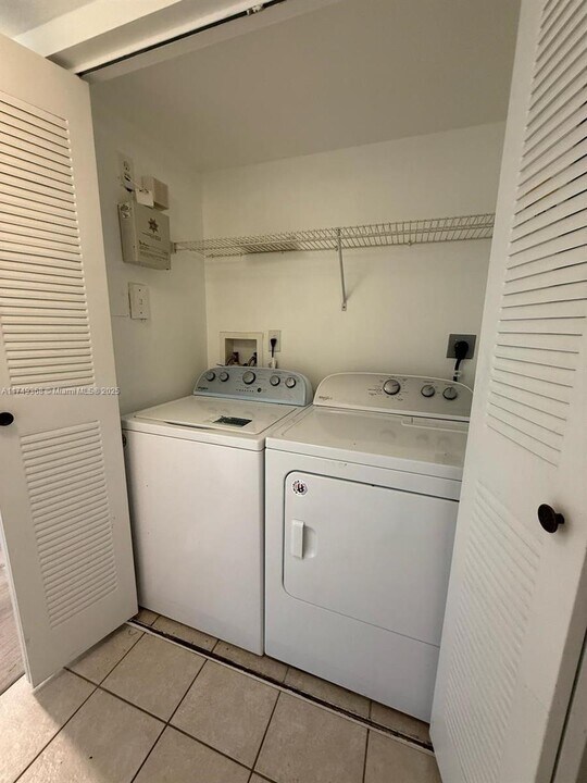 1113 Villa Cir in Boynton Beach, FL - Building Photo