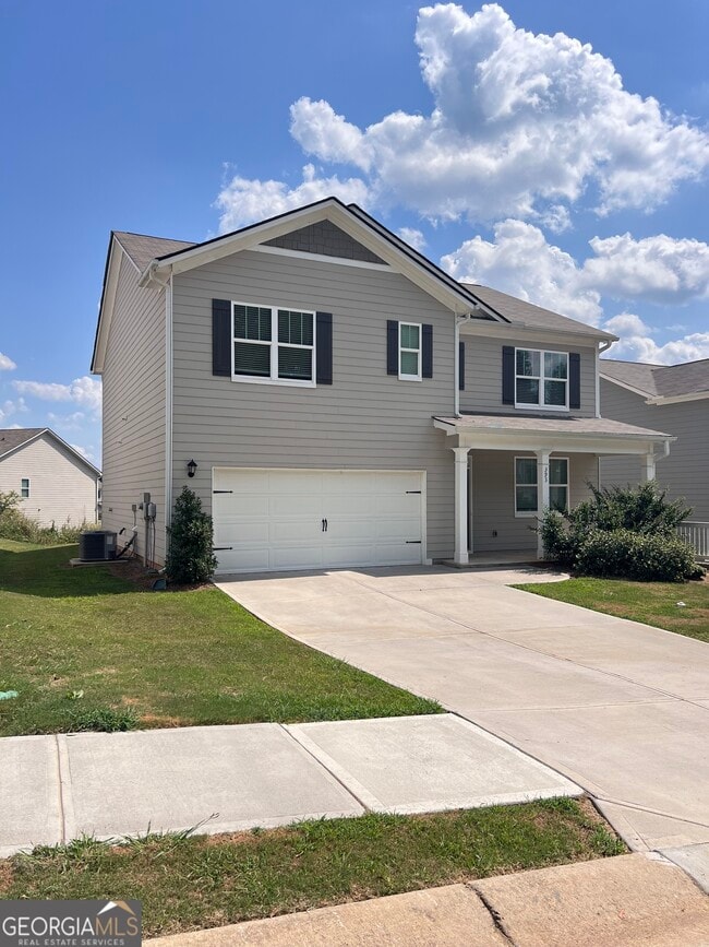 393 Walnut Grv Wy in Pendergrass, GA - Building Photo - Building Photo