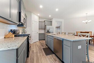 1215 Meridian Dr in Baton Rouge, LA - Building Photo - Building Photo