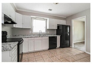 1204 Glenarden Dr in Rock Hill, SC - Building Photo - Building Photo