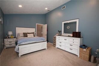 2 Magnum Ct in Smithfield, RI - Building Photo - Building Photo