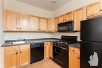 4421 N Wolcott Ave, Unit 4425-a2 in Chicago, IL - Building Photo - Building Photo