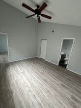 183 Edgewater Cir in Sanford, FL - Building Photo - Building Photo