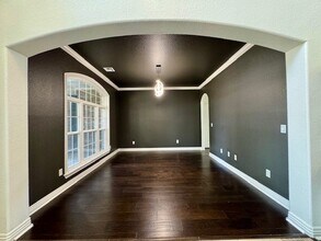 601 Auburn St in Bentonville, AR - Foto de edificio - Building Photo