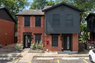 The Woods at Menchaca in Austin, TX - Building Photo