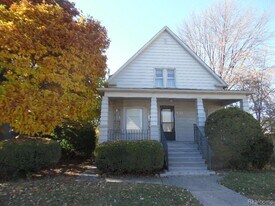 1826 5th St, Unit 2 in Wyandotte, MI - Building Photo