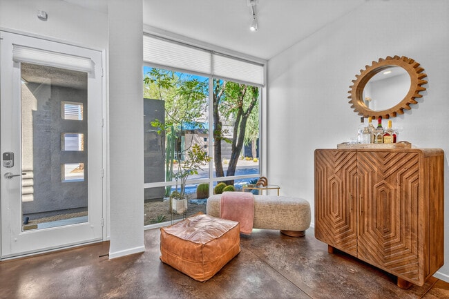 3552 Melody Ln in Palm Springs, CA - Building Photo - Building Photo