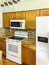 1009 Meadow Ct in Windsor, CO - Building Photo - Building Photo