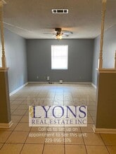 1100 S Gordon Ave in Adel, GA - Building Photo - Building Photo
