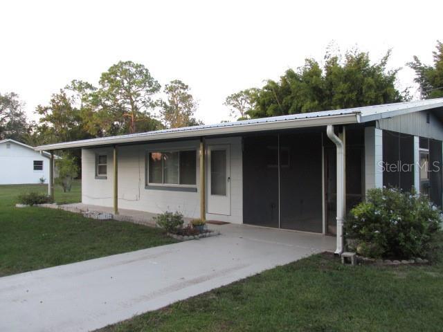 2347 Lake Lizzie Ct in St. Cloud, FL - Building Photo