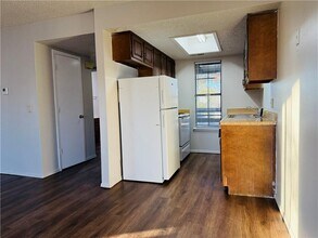 1701 S West End St in Springdale, AR - Foto de edificio - Building Photo