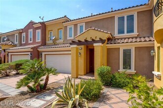 11 Cerchio Basso in Henderson, NV - Building Photo - Building Photo