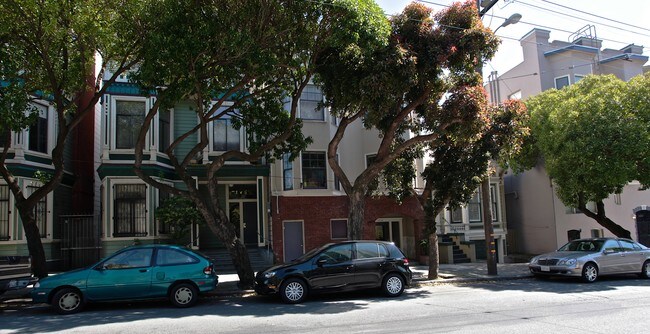 1733 McAllister St in San Francisco, CA - Building Photo - Building Photo