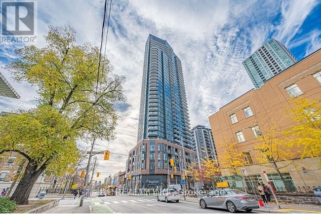 property at 159 Wellesley St E