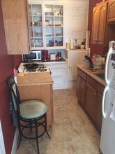 1615 Commonwealth Ave, Unit 6 in Boston, MA - Foto de edificio - Building Photo