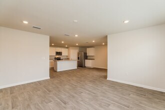 5816 Tiagra Dr in Panama City, FL - Building Photo - Building Photo