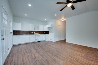 1413 Egypt St in Houston, TX - Building Photo - Building Photo