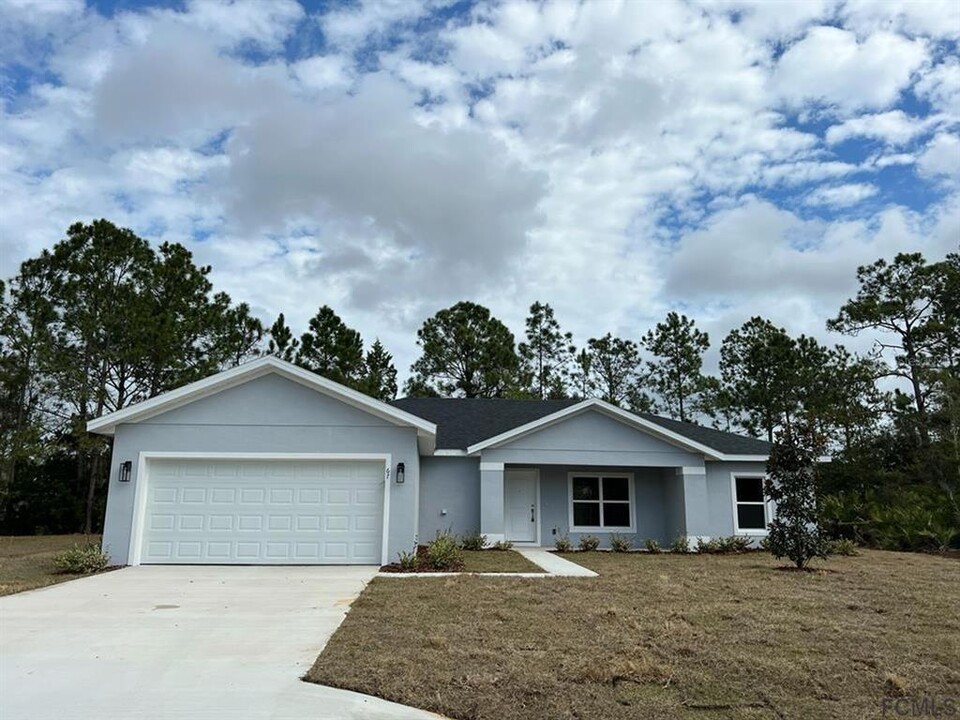 67 Prattwood Ln in Palm Coast, FL - Building Photo