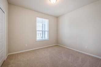 244 E Broade St in Leander, TX - Building Photo - Building Photo