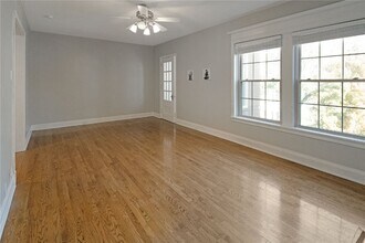 4512 Westminster Pl in St. Louis, MO - Building Photo - Building Photo