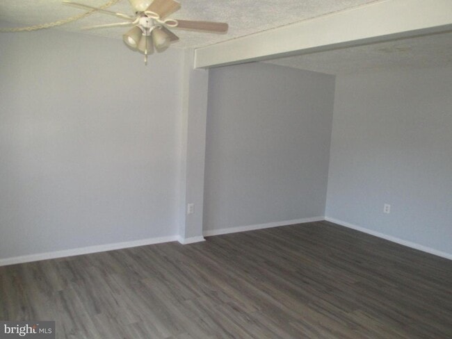 property at 4906 Berryhill Cir
