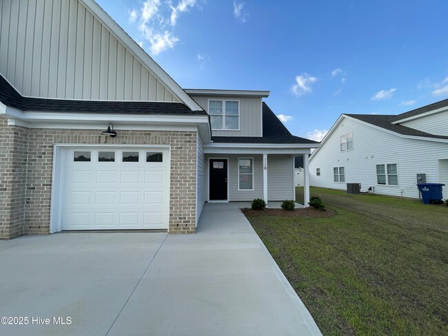 property at 712A Sarah Rebecca Dr