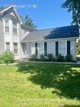 1209 Musket Ct NE in Leesburg, VA - Building Photo - Building Photo