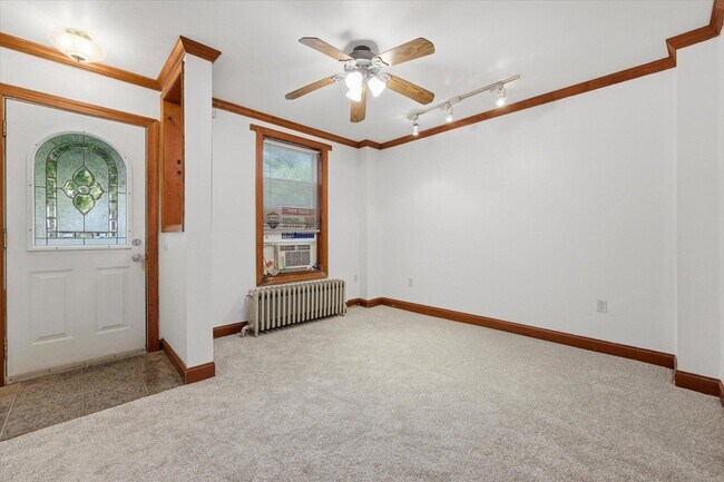 104 Maple St in Conshohocken, PA - Building Photo - Building Photo