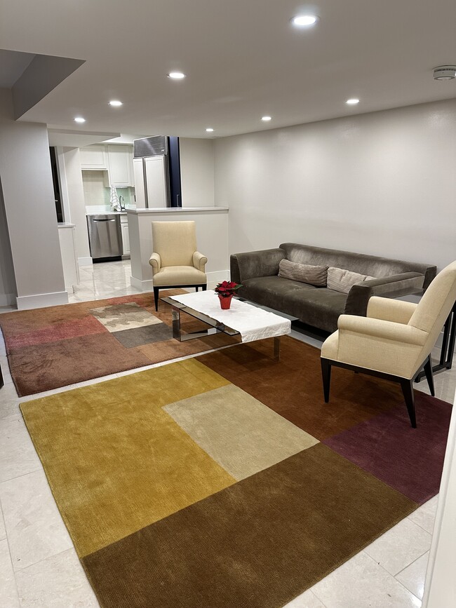 property at 2137 R St NW