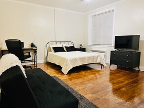 1700 Kennedy Blvd, Unit 11 in Union City, NJ - Foto de edificio - Building Photo