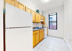 561 W 140th St in New York, NY - Building Photo - Building Photo