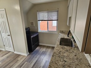 17780 Marquette St in Roseville, MI - Foto de edificio - Building Photo