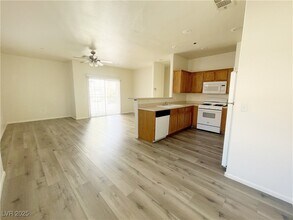 5945 Palmilla St in North Las Vegas, NV - Building Photo - Building Photo