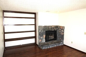 316 Falcon Ct in Norman, OK - Building Photo - Building Photo