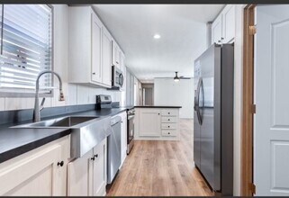 4343 Katy Hockley Rd in Katy, TX - Building Photo - Building Photo