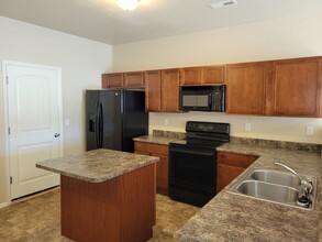 3063 Harpy Grove in Colorado Springs, CO - Foto de edificio - Building Photo