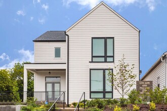 814 Smiley St in Nashville, TN - Building Photo - Building Photo