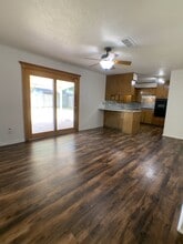 707 N Lane Wells Dr in Longview, TX - Building Photo - Building Photo