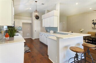13117 Broughton Way in Austin, TX - Building Photo - Building Photo