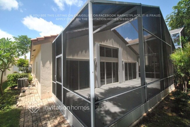 7751 Colony Lake Dr in Boynton Beach, FL - Foto de edificio - Building Photo