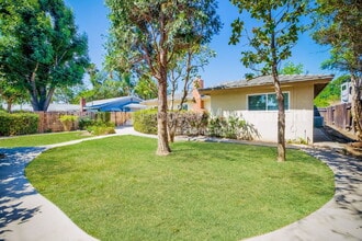 5155 Harriett Cir in Riverside, CA - Building Photo - Building Photo