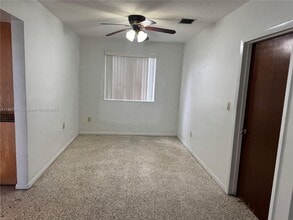 8942 SW 16th St in Miami, FL - Building Photo - Building Photo