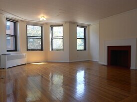 41 Carlton St, Unit #1 in Brookline, MA - Building Photo