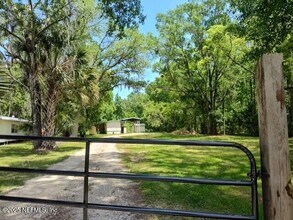 10117 New Kings Rd in Jacksonville, FL - Building Photo - Building Photo