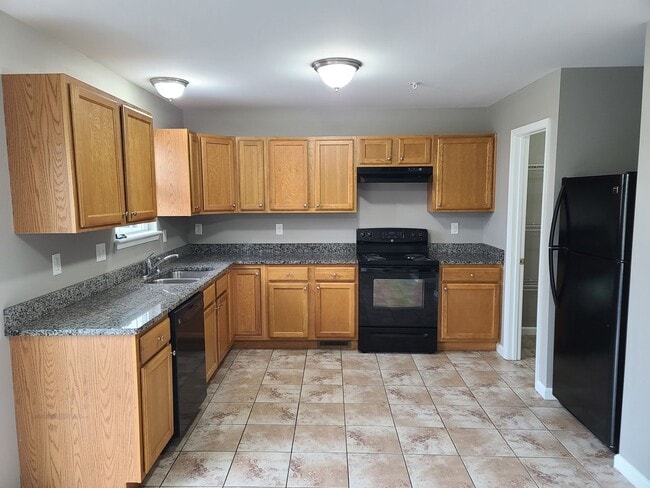 402 Viewpoint Way in Waynesboro, PA - Building Photo - Building Photo