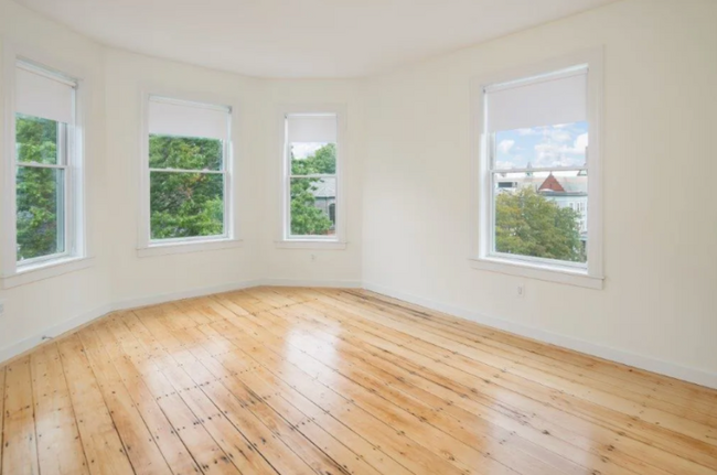 property at 22 Magazine St