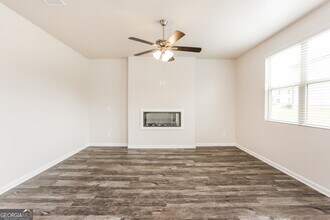 140 Amberjack Trl in Covington, GA - Building Photo - Building Photo
