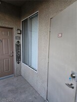 4400 S Jones Blvd in Las Vegas, NV - Building Photo