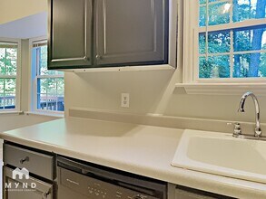 112 Drew Ct in Clayton, NC - Foto de edificio - Building Photo